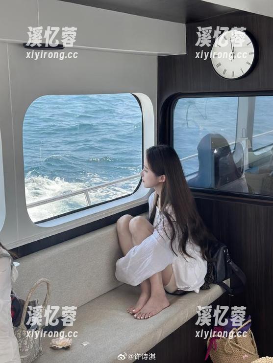导航到17吃瓜，有些热议比热汤还烫手哦！
