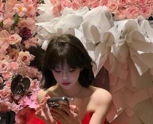 这ios上的51cgw，吸引我的是它的神奇八卦和无底线的评论区，感觉这就是我的小宇宙。