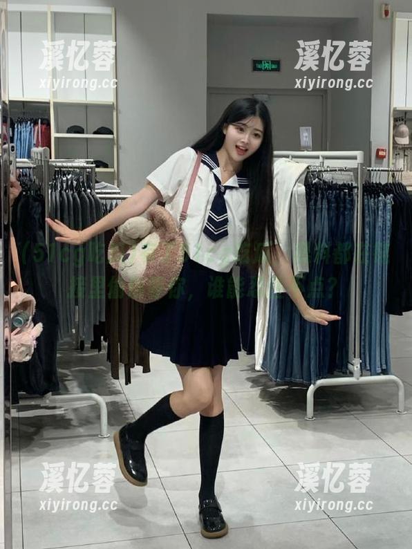 51cg吃瓜 有了51cg吃瓜,黑料都在链接里偷偷等你,谁能忍住不点?