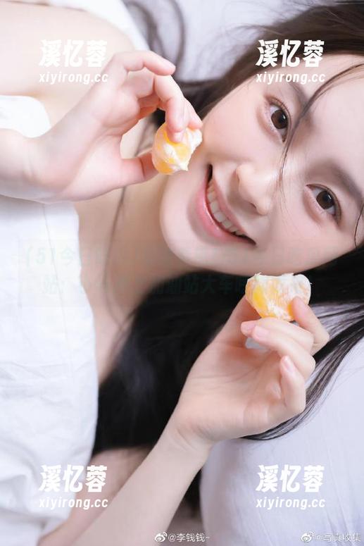 51今日吃瓜 你没看错!51今日吃瓜网站:小马冲上加油站大车呼啸而来!