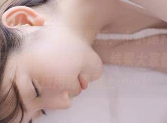 51吃瓜苹果版：小小爆料，昨晚的聚会酒精浓度过高，结果大家都把黑科技应用到喝酒上……！
