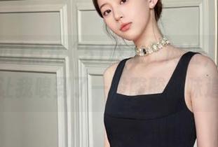 点开“51吃瓜”网址，黑料爆料让我嗅到了一股酸酸的味道。