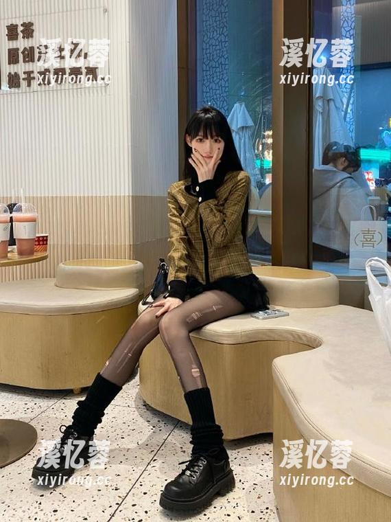 51吃瓜中心app，脑洞打开，吃瓜变身“思维体操”！