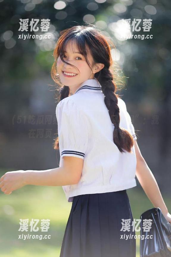 51吃瓜网红网 “51吃瓜网红网”:我在网页上看瓜,结果被瓜看了!