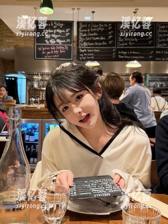 51黑料网 炒鸡好奇,“51黑料网”入口在哪?听说那里的瓜,都是世界级大作