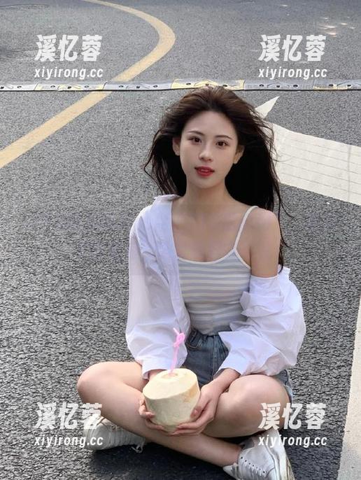 718吃瓜网 ios版“718吃瓜网”:吃瓜不再流浪,地址随时在这儿!