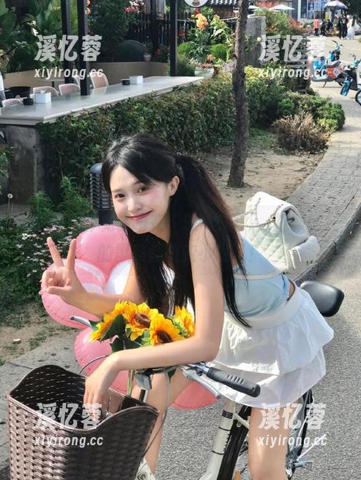 91吃瓜 免费蹲在“91吃瓜”,视频网红的黑料都快变小说了!