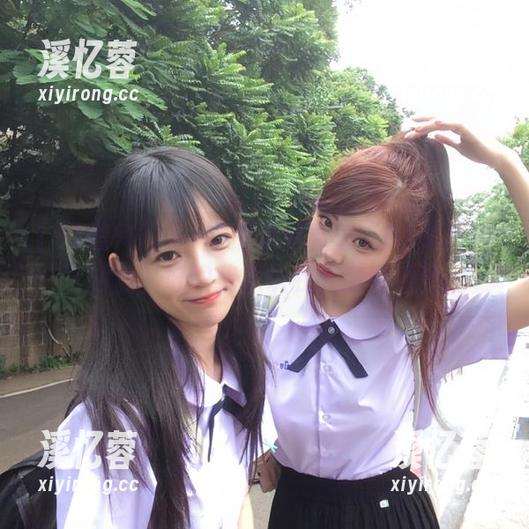 一脸懵逼地看着“91黑料网”网页，好吧我承认我无意中看到的