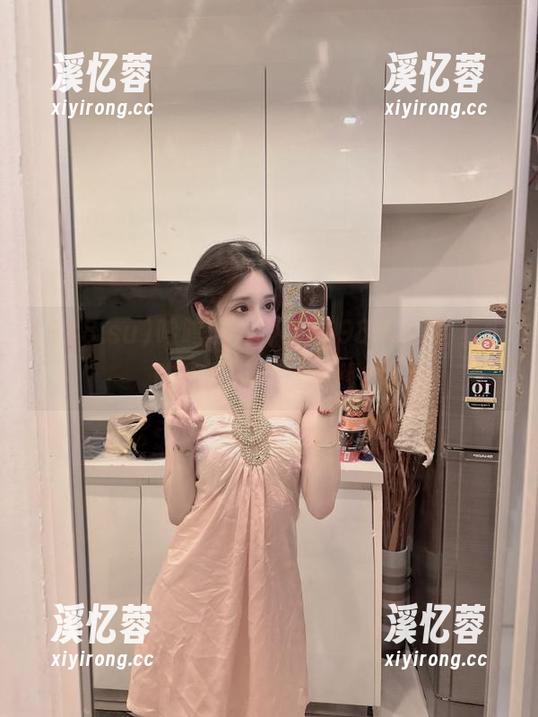 呜呜，要不要在988.su网页上吃点黑料顺便结缘？