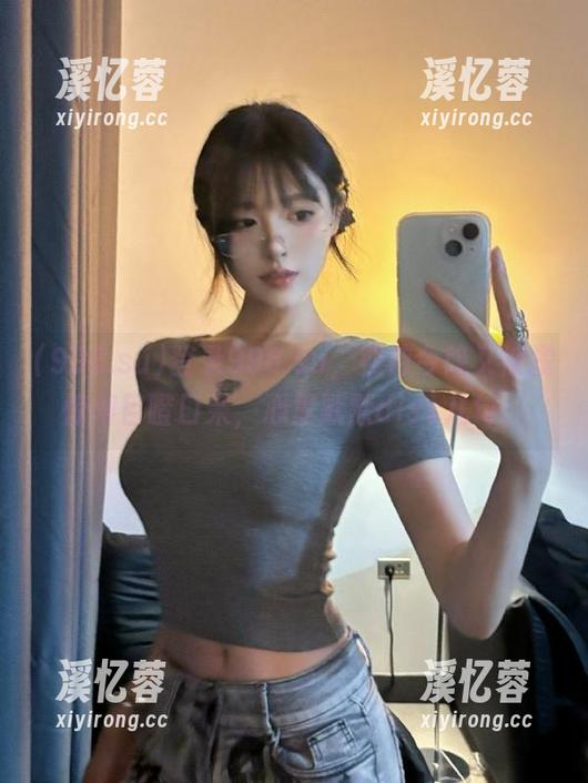 登录998.su，期待今晚又被震惊得目瞪口呆，心里默默diss几句。