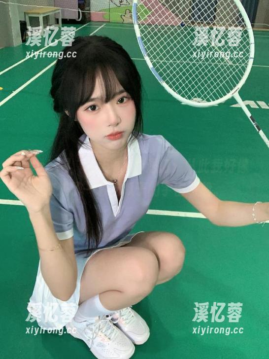 cg51 “cg51”传送门:从此我好像变成了一颗吃瓜子的宇宙飞船。