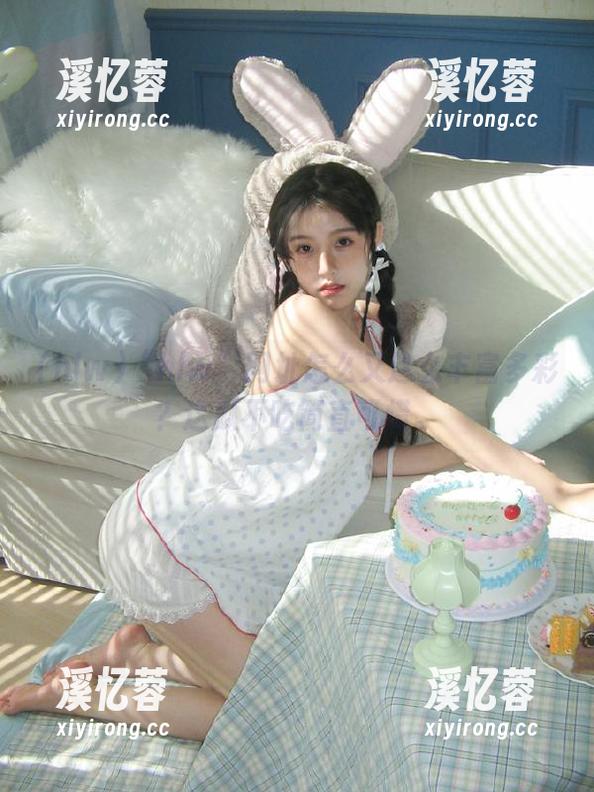 hlw “hlw”网址怎么又这么丰富多彩?这瓜不吃简直可惜。
