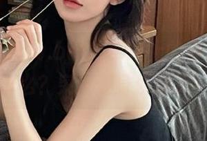 在hlw.bet，草坪上的免费瓜真靠谱么？突然变身侦探了！