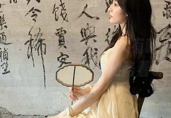 喂！hlw苹果版上又有啥大瓜？个人感觉要嗑好吃的陪着了
