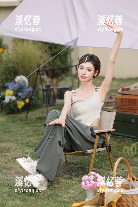 www.51 网页---当热搜成为你的恋人,‘www.51boliping.cn’带你看尽八卦,管你早饭晚餐!