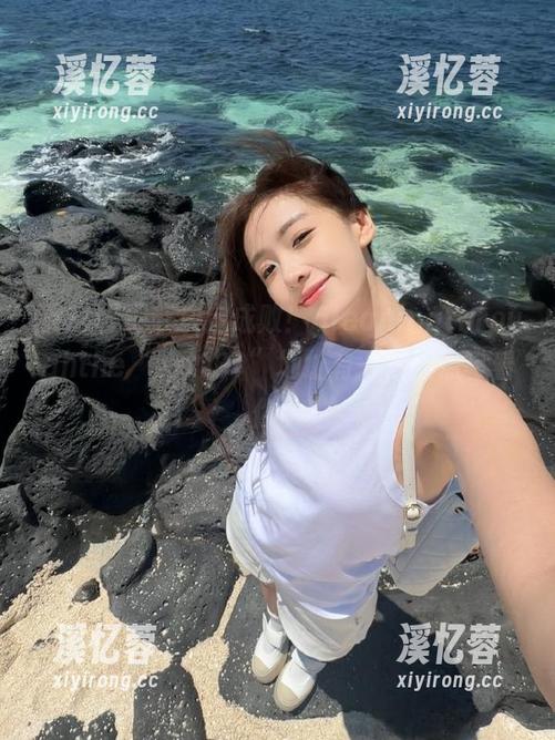 细节决定成败！gleaningthroughthe“zztt21”地址有一堆槽点等着你。