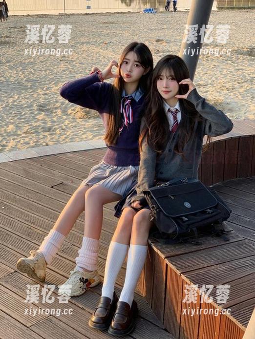 美女与猛男，zztt21入口让这场混战更无法自拔。