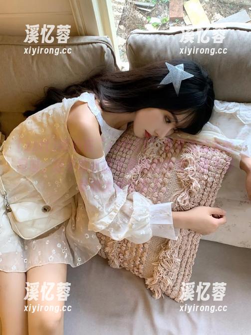 zztt 用心在“zztt21”里寻找辣条的同时,还不忘收藏更劲爆的内容,等不及要和大家分享了。