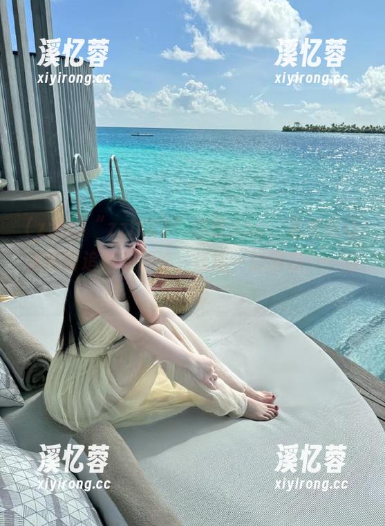 “zztt21”这款app，居然能让你同时追剧和评论，还能一边啃瓜，一边闹心！
