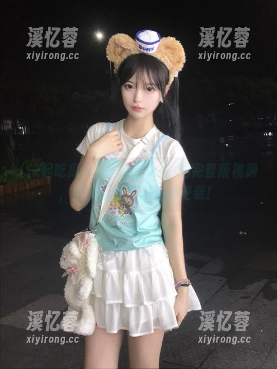 一起吃瓜 “一起吃瓜2”的完整版视频,登录后戏精们瞬间逆袭!