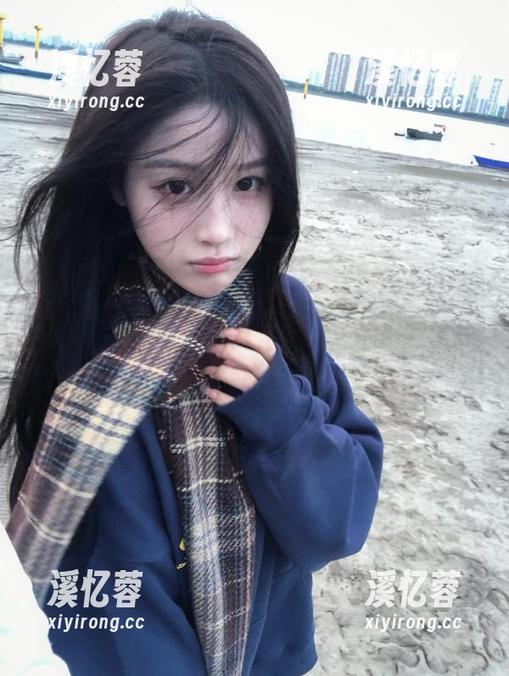 官宣了！五一吃瓜网app的官网入口好容易找到，哈哈，你们根本想不到吧！