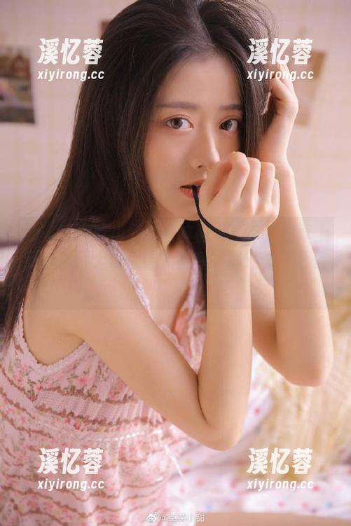 吃瓜网 吃瓜网的新鲜画风!每次安卓上线的热门大瓜总让人直呼“葱油饼”心情满满。