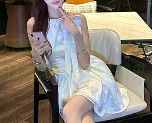 下载这款吃瓜网，轻松一划，今日的热门大瓜尽在你的掌控中，爽！