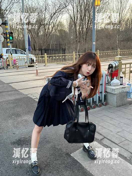 吃瓜网 吃瓜网的黑料入侵,观看后我的内心...一言难尽。