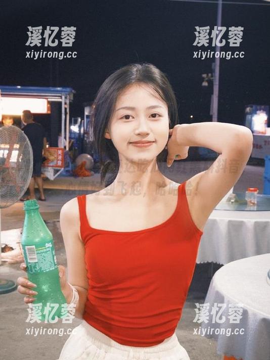 吃瓜网红 飞速直达吃瓜网红黑料抖音,心情好到飞起,哈哈哈!