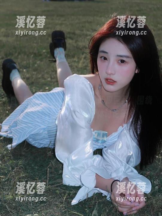 别被动，登录吃瓜网红，围绕抖音黑料展开小团体讨论吧