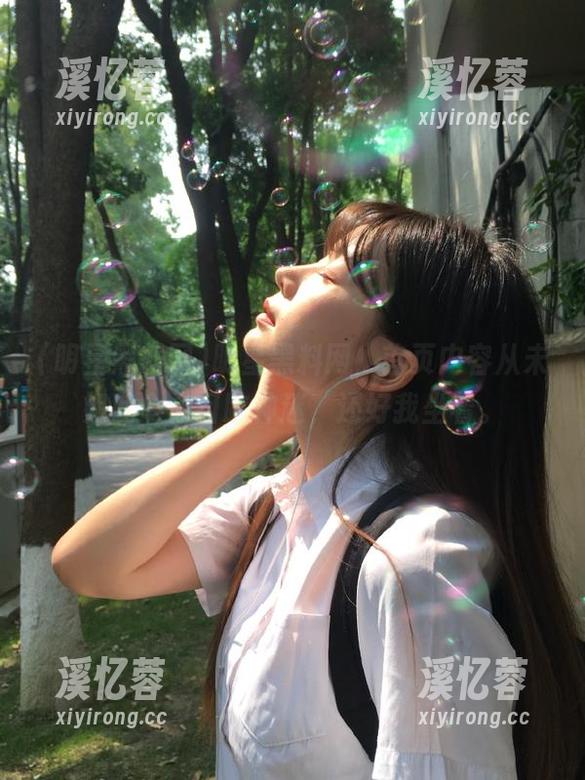 明星黑料网 明星黑料网,首页内容从未如此令人目眩神迷,还好我坐着。