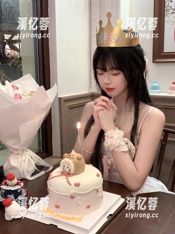 网曝吃瓜 这瓜太甜了!“网曝吃瓜”免费放送,感觉自己成了社会观察员!