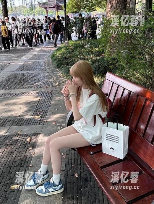 黑料不打烊 换了网址的黑料不打烊苹果版,终于能让你不再用老方法“解馋”了吧?