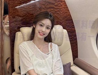 辣条能不能算是黑料吃瓜官网入口周边的伴侣？感觉两者都有一股神秘感。