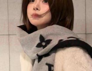 黑料社苹果版，跟上社会节奏，瓜吃到天亮，完全不打烊！