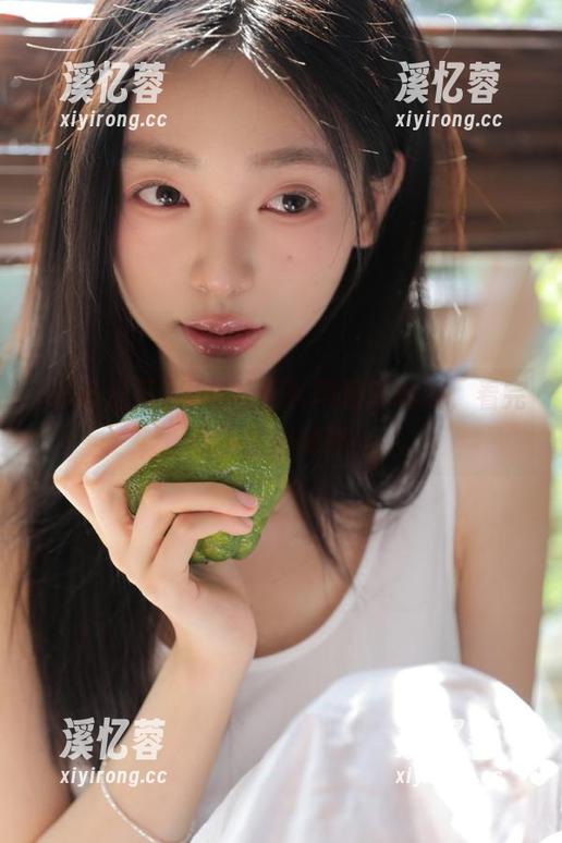 黑料社区 黑料社区官网最新地址,看完忍不住想举杯!