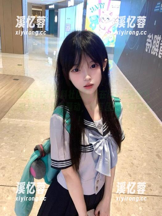 黑料社区 黑料社区网址在ios上的窜红,引发吃瓜界的骚动,留言区的声音好吵!