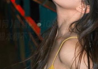 黑料网在iOS系统上炸裂，吃瓜之路根本停不下来！真让人想多看几遍……