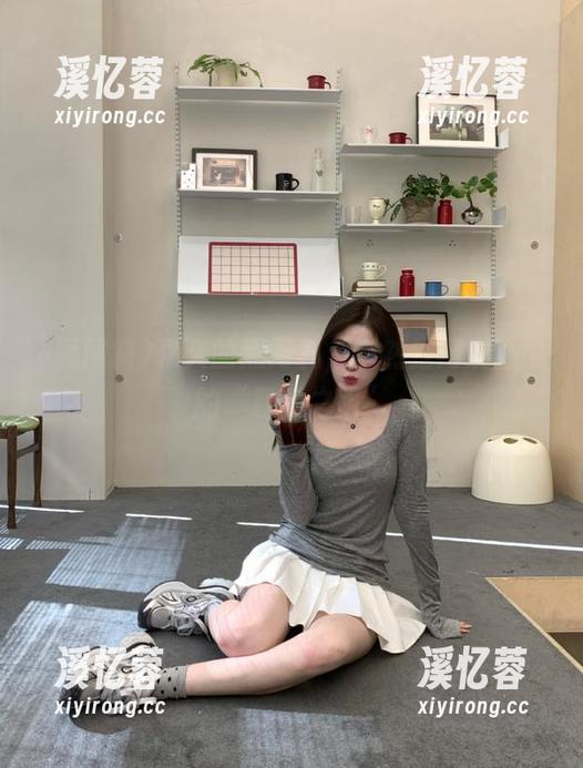 黑网料 永久的黑网料,俨然是网友心中的“晋级之路”